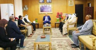 محافظ الوادى الجديد يلتقى وفد سعودى من الخبراء الزراعيين لتبادل الخبرات