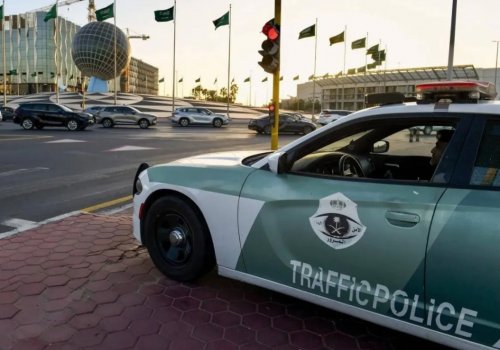 المرور السعودي يحذر السائقين من 5 أخطاء كارثية ويعلن عن مخالفة جديدة قيمتها 6 ألف ريال