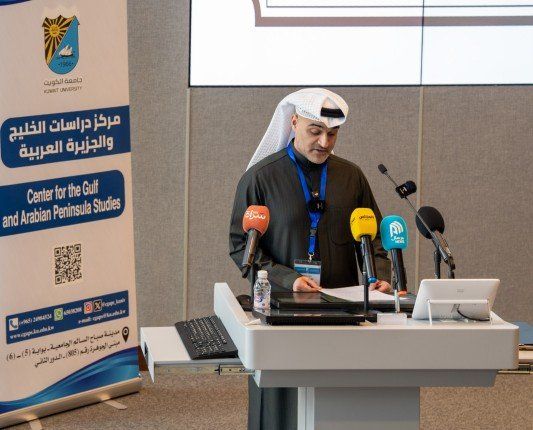 شاهد .. انطلاق المؤتمر العلمي (الثقافة والهوية في مجتمع الخليج العربي) بمشاركة نخبة أكاديمية متخصصة