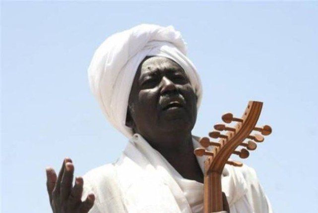 شاهد .. رحيل الفنان السوداني الكبير عبد القادر سالم