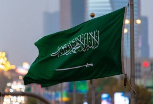 اعتبارًا من اليوم.. أبناء هذه الجنسية يستطيعون الحصول على تأشيرة سفر إلى السعودية بدون شروط