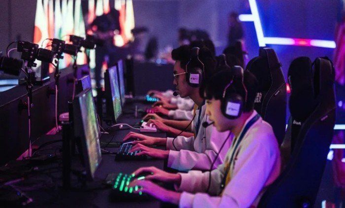 سوق الألعاب في الصين يسجل إيرادات تتجاوز 49 مليار دولار في 2025