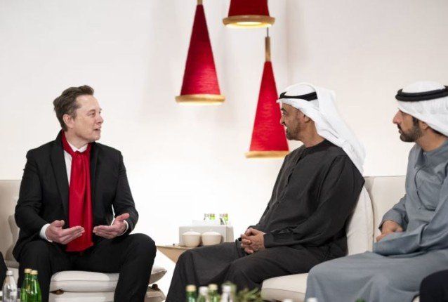 رئيس الإمارات يبحث مع إيلون ماسك التطورات التكنولوجية والذكاء الاصطناعي