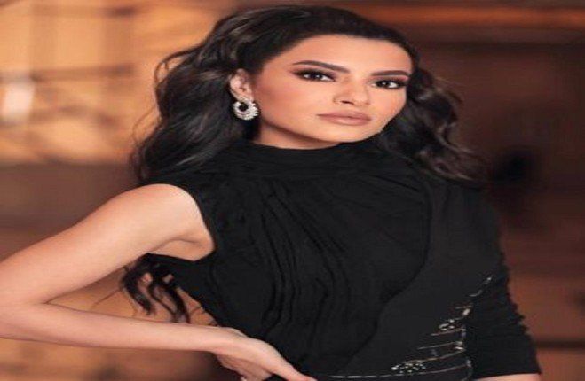 شاهد .. الفنانة كارمن سليمان تحتفل بفوز منتخب الفراعنة على زيمبابوي