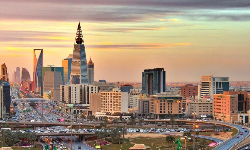 قرارات السعودية 2026: تحولات كبرى في العقار والخدمات اللوجستية