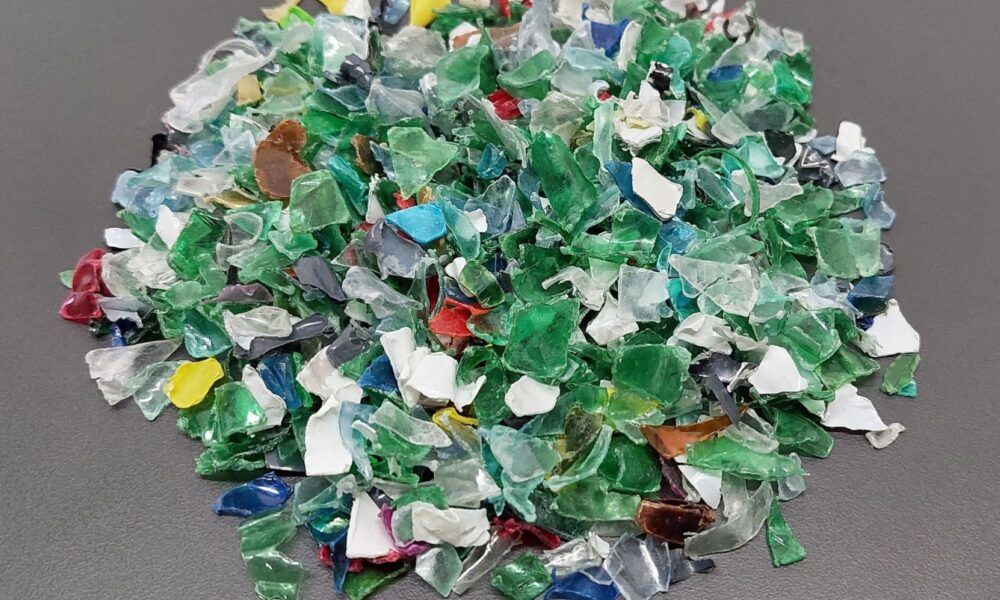 إعادة تدوير النفايات في السعودية 2024: أرقام وإنجازات