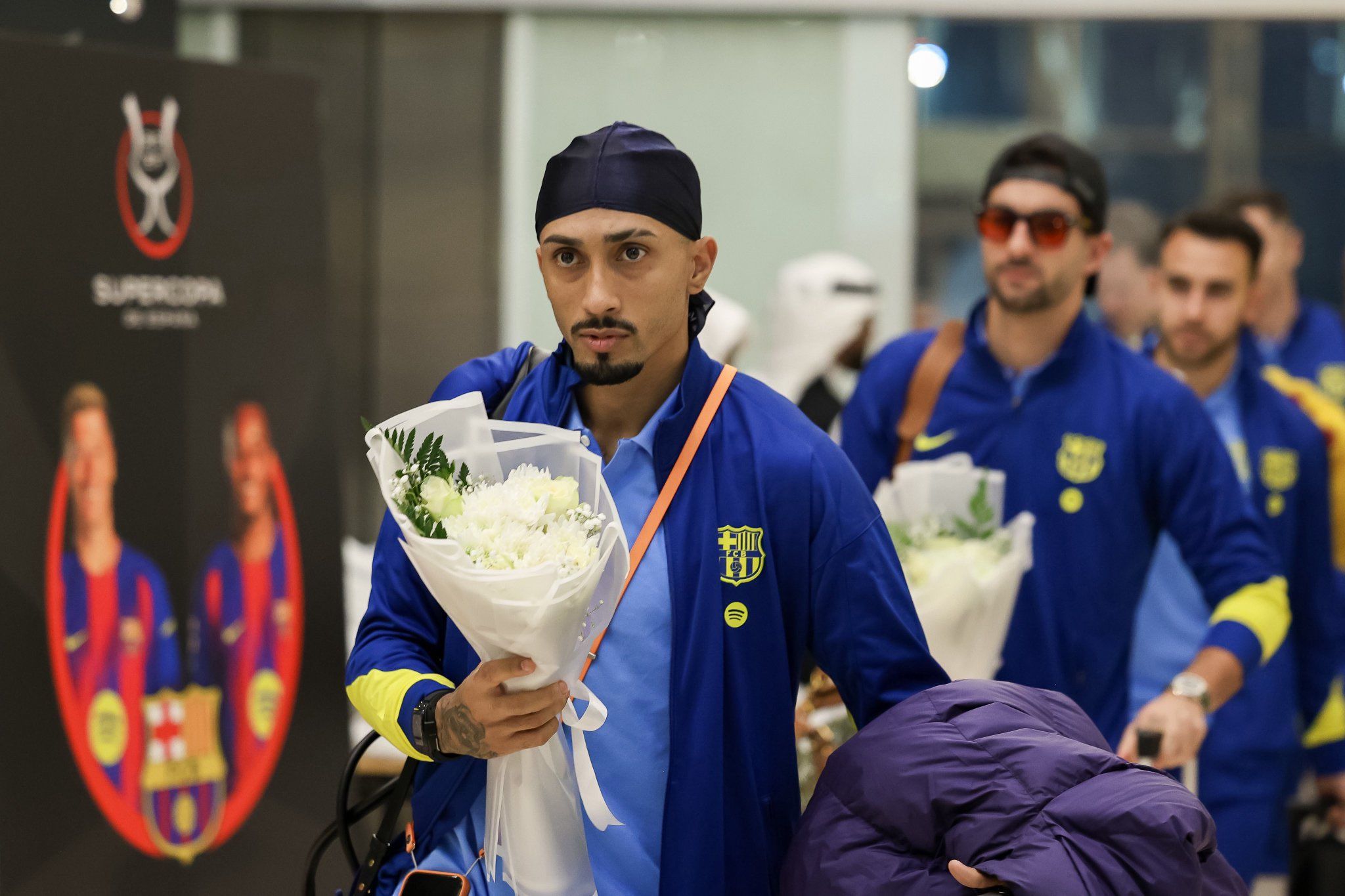 رافينيا يصل مع برشلونة الي السعودية رافينيا يصل مع برشلونة الي السعودية