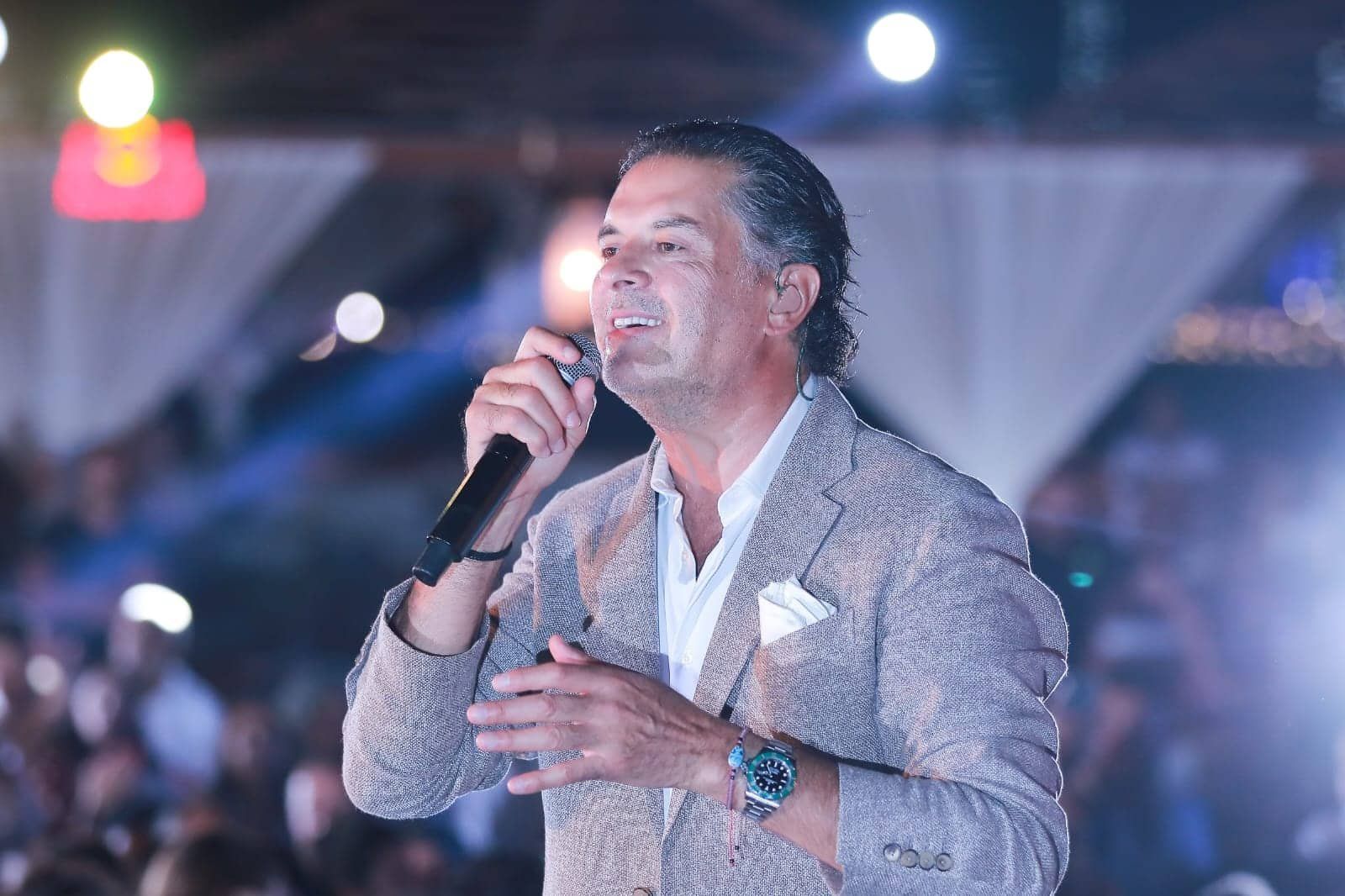 شاهد .. في عيد الحب.. راغب علامة يحيي حفلًا غنائيًا في عمان