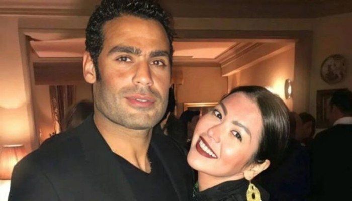 شاهد .. بصورة عائلية هادئة… الفنانة لقاء الخميسي وعبد المنصف يردان على شائعات الانفصال