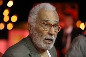 شاهد .. إجراءات ضريبية تعيد مأساة إسماعيل ياسين: مصادرة أموال فنان مصري كبير