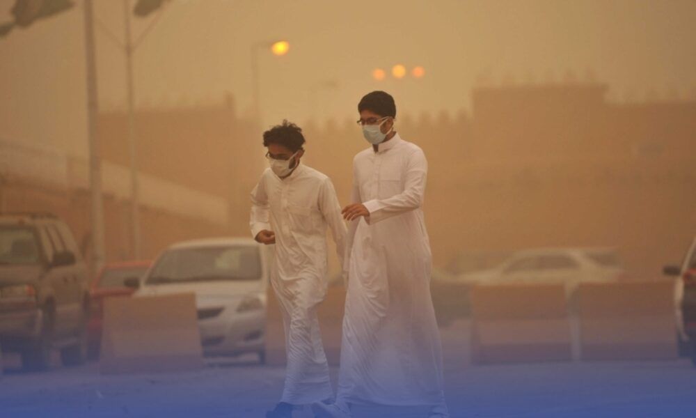 الأرصاد تحذر: رياح وغبار يضرب الرياض والشرقية ونجران