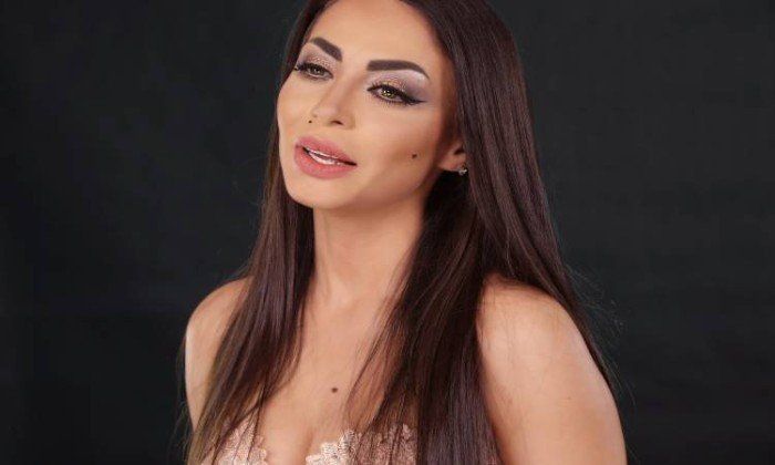 شاهد .. موعد ومكان جنازة وعزاء والدة دوللي شاهين