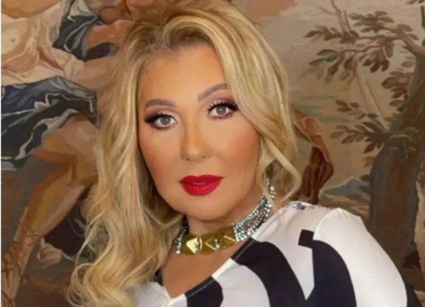 شاهد .. اتفرج.. نادية الجندي تبهر جمهورها بإطلالة أنيقة عبر إنستجرام