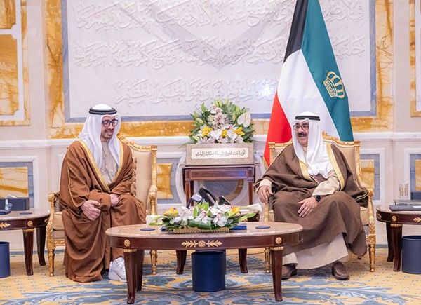 صاحب السمو يستقبل نائب رئيس مجلس الوزراء وزير خارجية الإمارات