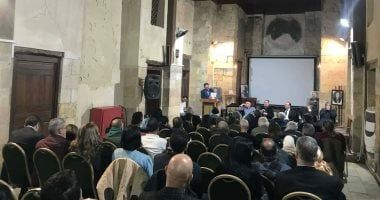 فى حضرة السياب.. قصائد تعبر الزمن وتوقظ الذاكرة ببيت الشعر العربى