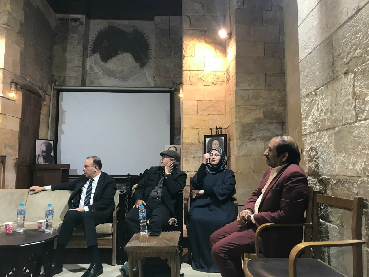 خلال ليلة بدر شاكر السياب ببيت الشعر العربي خلال ليلة بدر شاكر السياب ببيت الشعر العربي