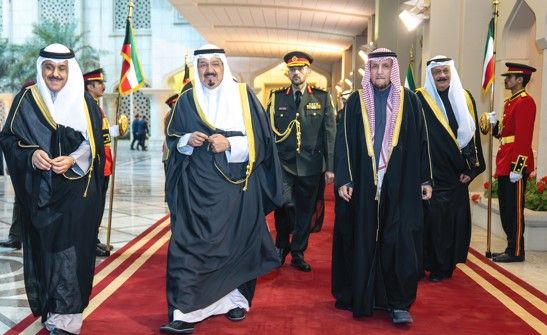 رئيس الوزراء غادر إلى الإمارات لترؤس وفد الكويت في القمة العالمية للحكومات