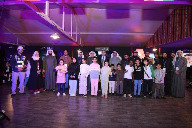 رواد موسم الجهراء الثقافي يطلعون على إبداعات شباب الكويت الرقمية في معرض "إكسبو الألعاب الإلكترونية 2"