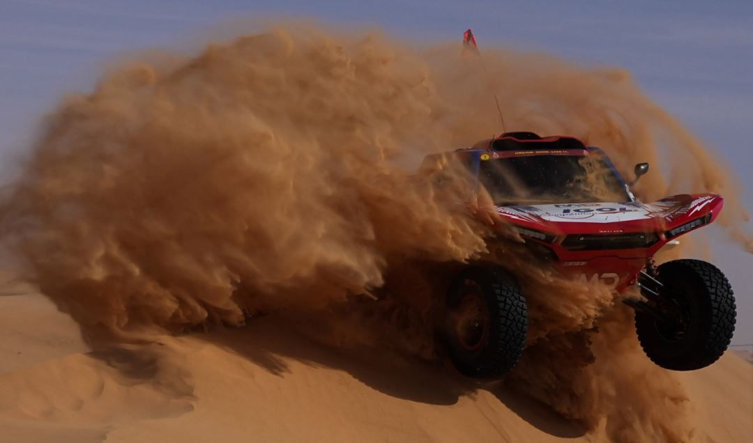 مغامرات فى صحراء وعرة.. فعاليات رالى دكار على تضاريس جبال السعودية