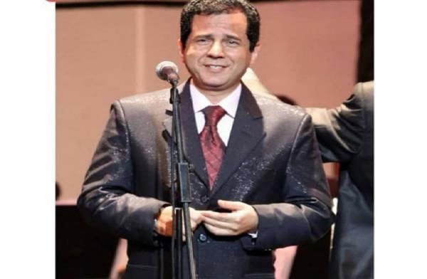 شاهد .. مكتبة مصر الجديدة تحتضن أمسية فنية للموسيقار محمود درويش الليلة