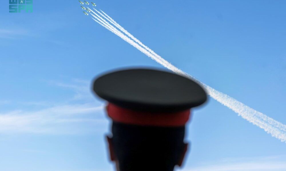 وزارة الدفاع توقع 28 عقداً بمعرض الدفاع العالمي لدعم رؤية 2030