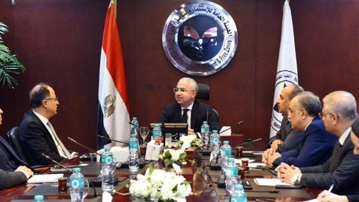 «الاستثمار» تبحث مع «السويدي إلكترو ميتر» التوسع الصناعي وزيادة الصادرات للأسواق الأوروبية