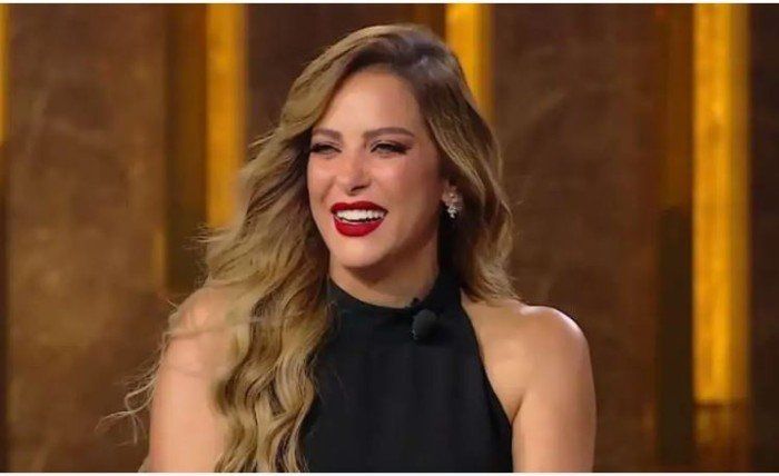 شاهد .. ريم مصطفى تبهر متابعيها بصورة من كواليس مسلسل «فن الحرب»