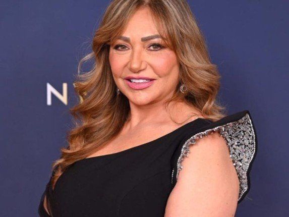 شاهد .. ليلى علوي توجه رسالة دعم ومساندة للفنانة الكويتية حياة الفهد