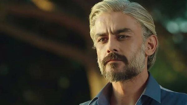 شاهد .. ازمة قلبية مفاجئة.. .وفاة الممثل التركى كانبولات جوركيم أرسلان