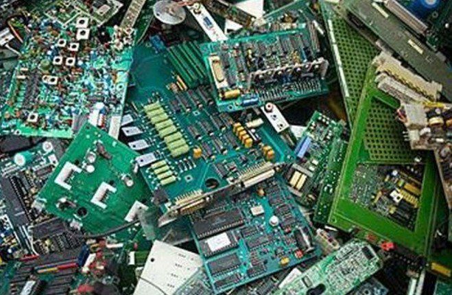 من التحدي البيئي إلى فرصة استثمارية.. مصر تعيد رسم خريطة إدارة المخلفات الإلكترونية