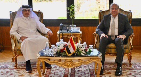 اجتماع قطري مصري لتعزيز التعاون في مجال الطيران المدني