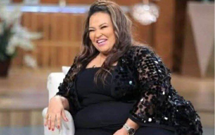 شاهد .. ويزو تفتح قلبها عن رمضان والزواج وأقرب الناس إليها في لقاء إذاعي صريح