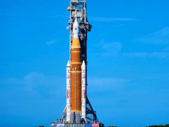"ناسا" تؤجل مهمة "أرتميس 2" بسبب مشكلة تقنية في الصاروخ