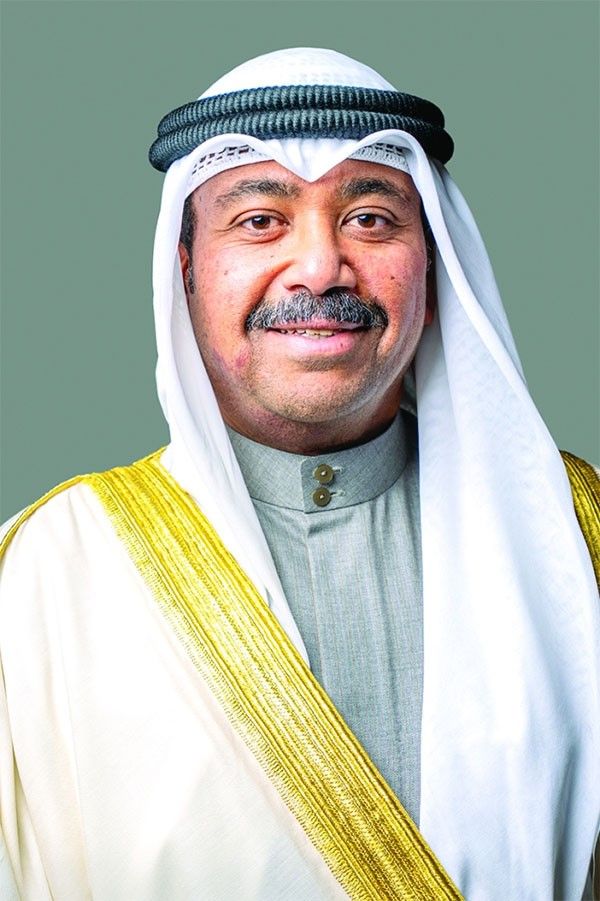 وزير الدفاع: نعاهد صاحب السمو على الولاء والوفاء والاستعداد التام للذود عن تراب الوطن الغالي