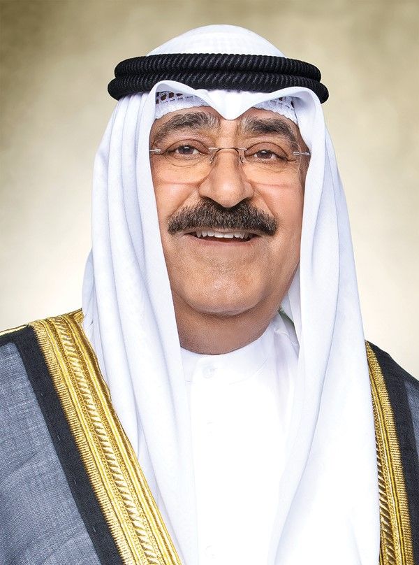 الأمير: ندعو الله أن يحفظ الوطن الغالي ويديم عليه الأمن والأمان والرخاء