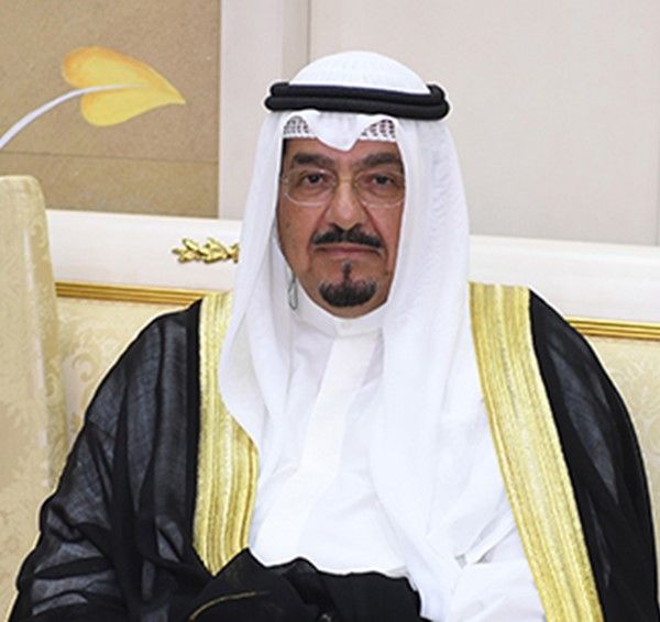 رئيس الوزراء بعث ببرقيتي تعزية إلى أسرتي شهيدي العمليات الحربية رقيب وليد مجيد سليمان ورقيب عبدالعزيز عبدالمحسن داخل ناصر