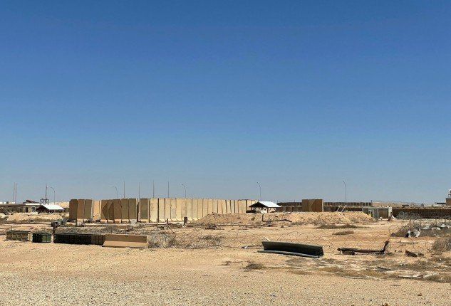 طائرات مسيرة تستهدف قاعدة عسكرية وفندقا في أربيل دون إعلان خسائر