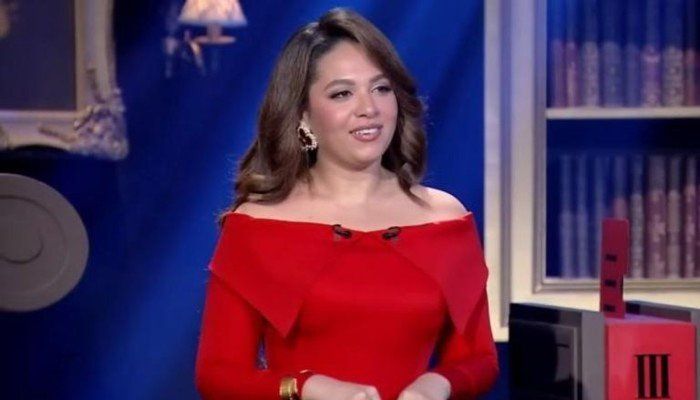 شاهد .. رحمة أحمد تكشف كواليس اتصال عبلة كامل بها.. ونصيحة فنية غيرت نظرتها للأدوار