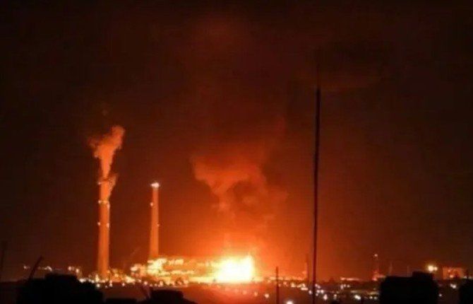 إيران تعلن استهداف مصفاة حيفا بطائرات مسيرة ردا على ضرب مستودعاتها النفطية