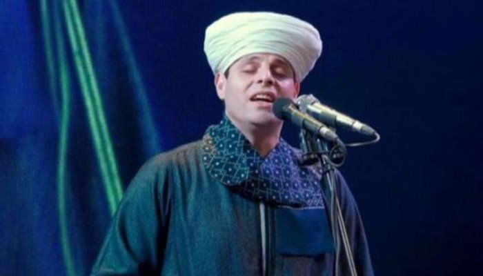 شاهد .. بعد شائعة الوفاة.. محمود التهامي يعتذر ويطمئن الجمهور على حالة هاني شاكر