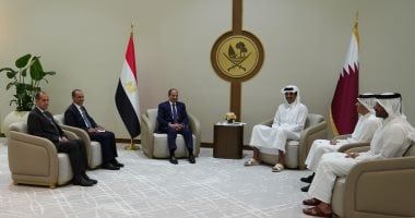 أهم الأخبار العالمية والعربية حتى منتصف الليل.. الرئيس السيسى يزور الإمارات وقطر.. ويؤكد: أمن الخليج امتداد للأمن القومى المصرى..الخزانة الأمريكية تُصدر ترخيصًا لبيع النفط الروسى..وقفزة فى أسعار الغاز ببريطانيا