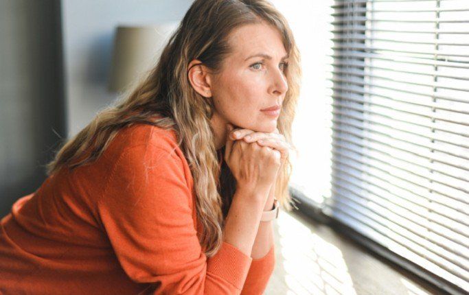 سنّ اليأس المبكر يرفع خطر أمراض القلب لدى النساء