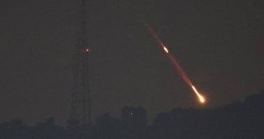 إصابة شخص إثر سقوط شظايا فى أبوظبى بعد اعتراض صاروخ فى منطقة الشوامخ