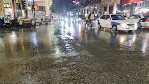 أمطار رعدية غزيرة تضرب القاهرة لثماني ساعات متواصلة وتتسبب في غرق الشوارع