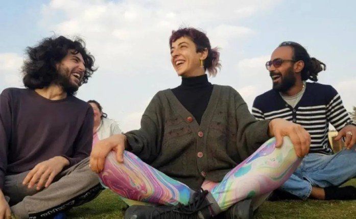 الضحك مفتاح الصحة: 7 فوائد مذهلة للجسم والعقل