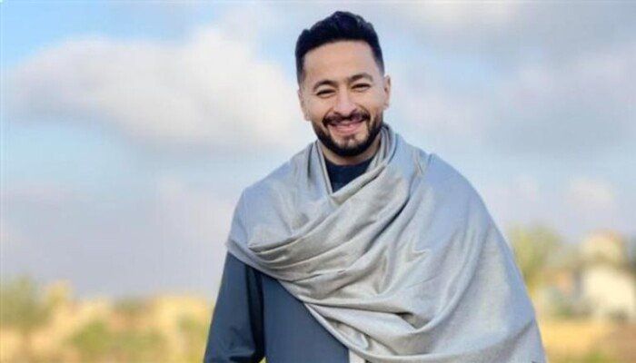 شاهد .. حمادة هلال يروي تفاصيل أزمة صحية صعبة لوالده.. وتطورات حالته بعد جلطة المخ