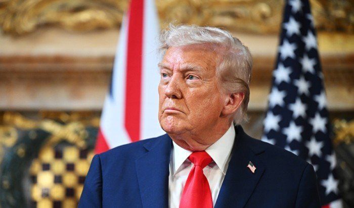 ترامب يعلن بدء حصار على إيران ويدعو للتخلص الفوري من اليورانيوم المخصب