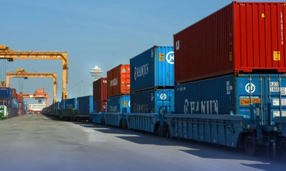 ترتيبات استباقية لدعم شحنات الترانزيت بموانئ المملكة