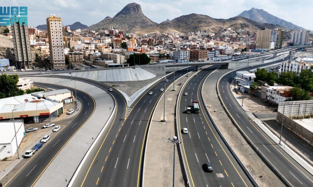 تطورات إنجاز مشروع الطريق الدائري الثالث بمكة المكرمة