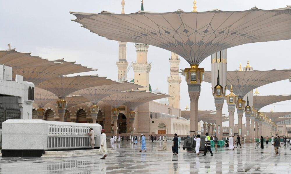 استمرار هطول أمطار رعدية غزيرة على معظم مناطق المملكة